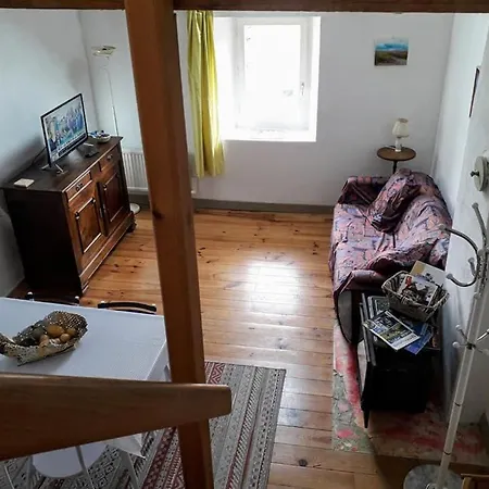 Apartment L'atelier Du Chapeau Rouge Souvigny